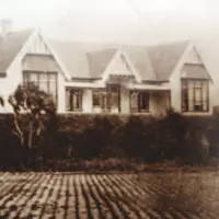 The house built by L H Greenaway near the corner of Puriri and Kauri Streets, Waikanae, 1917. The cost of the building was 1,100 pounds on 19 December 1913. It was built of heart rimu with 12-foot studs. FH Greenaway Collection, Alexander Turnbull Library thumbnail