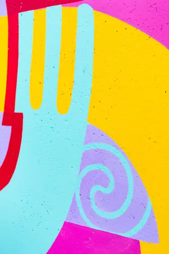 Vianney Parata mural detail of hand weaving – with thanks to photographer Trinity Thompson-Browne