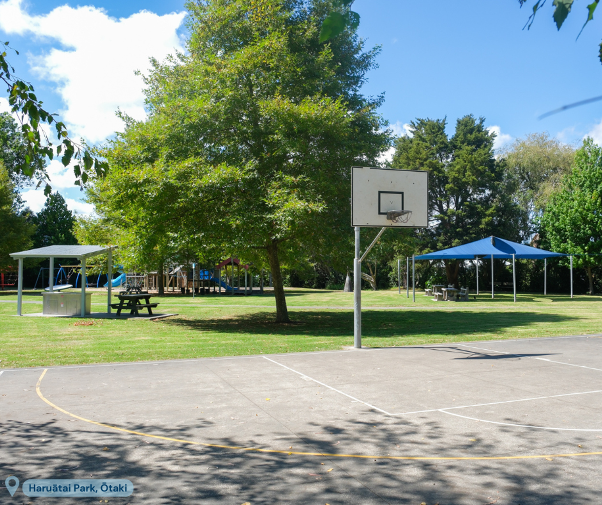 Picnic areas and basketball at Haruātai Park, Ōtaki