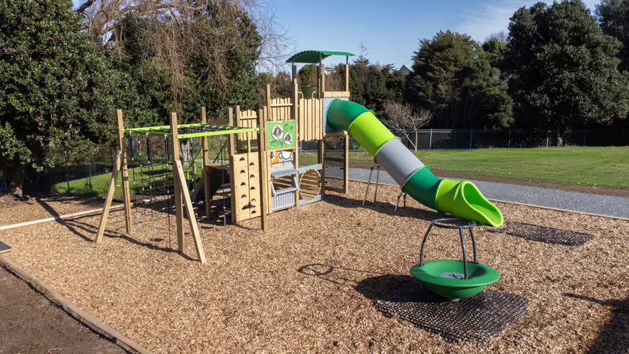 Gandalf Crescent playground area