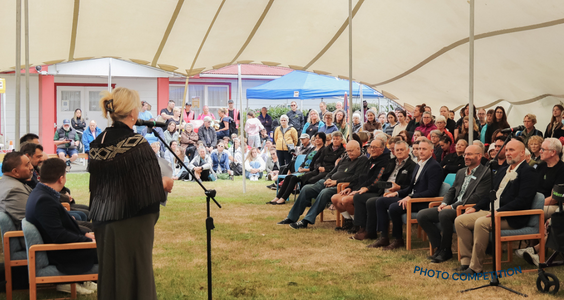 Photo of Mayor Holborow speaking at Whakarongotai Marae in Waikanae.