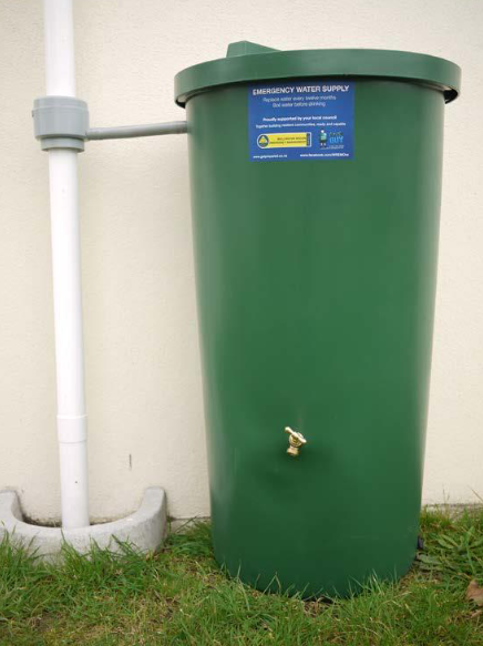 Emergency water tank