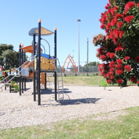 Te Ātiawa Park in summer thumbnail