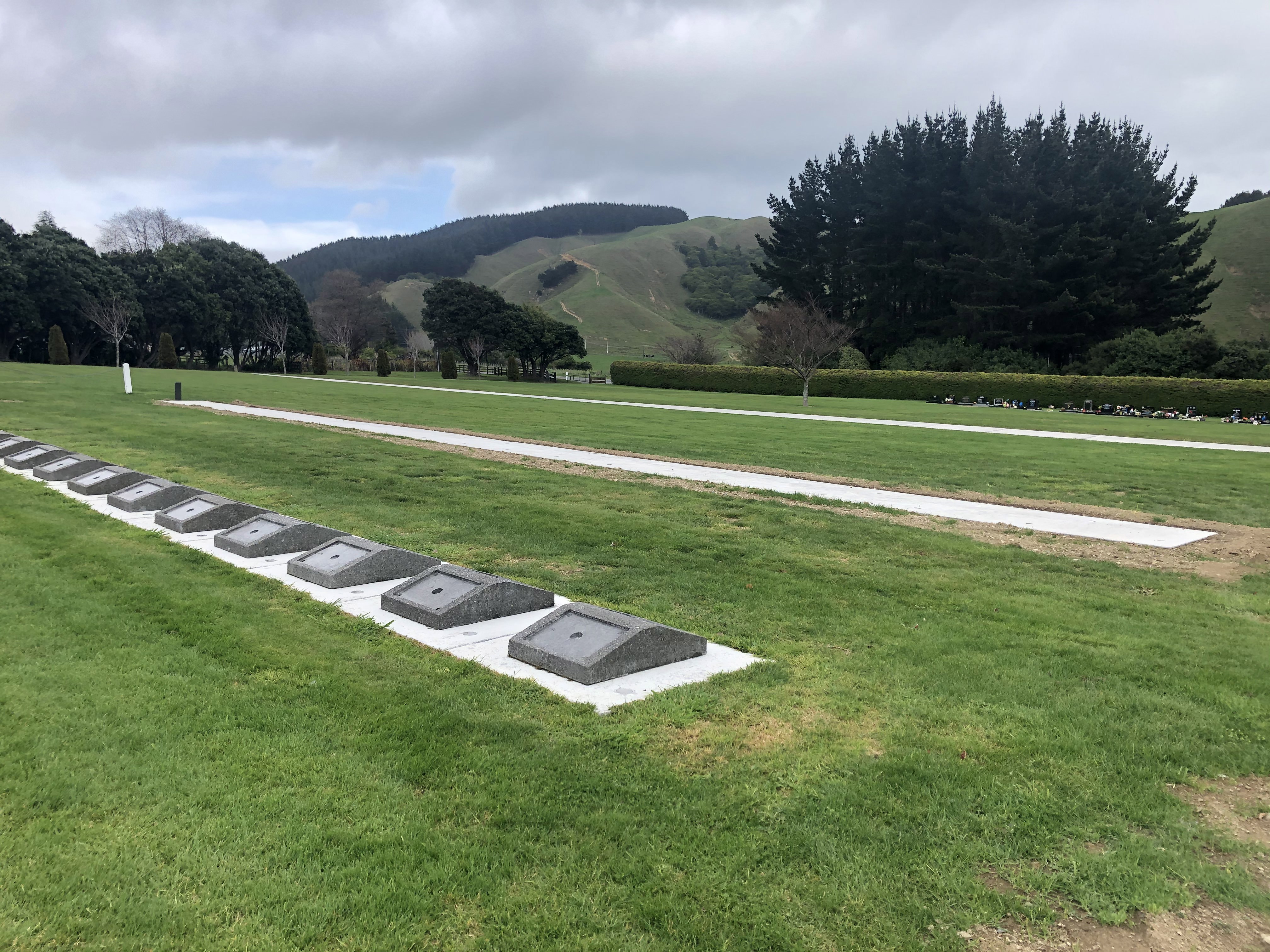 Photo of graves at Awa Tapu Cemetery