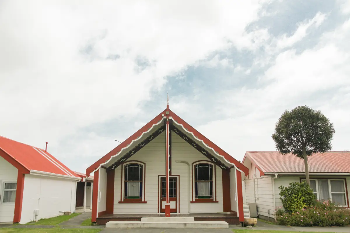 Photo of the wharenui at Whakarongotai Marae at Waikanae