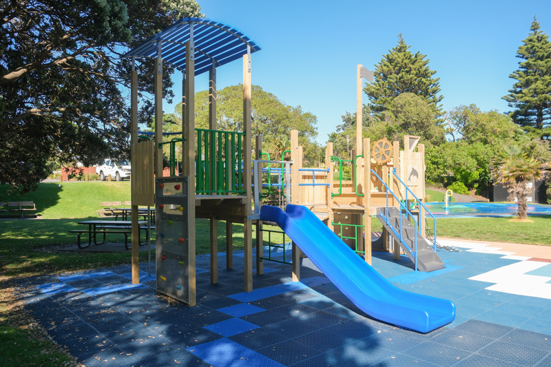 Marine Gardens Playground (2)