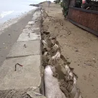 Temporary Seawall 9 thumbnail