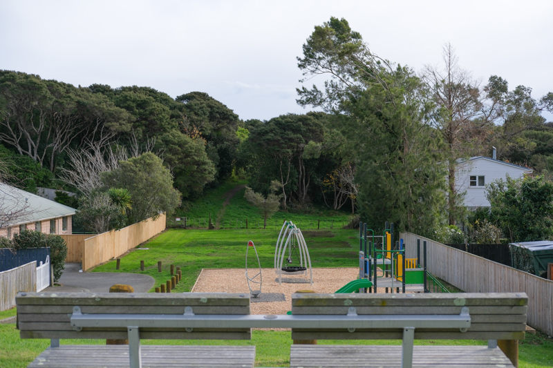 Leinster Avenue Reserve seats overlooking play area