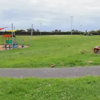 Mazengarb Reserve picnic table thumbnail