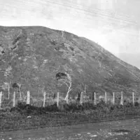 Pukehou – Te Puke Tangaengae | The hill of dedication, at 247 State Highway 1 North. Photo credit: Horowhenua Historical Society Inc thumbnail