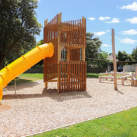 Shotover Grove Reserve slide thumbnail