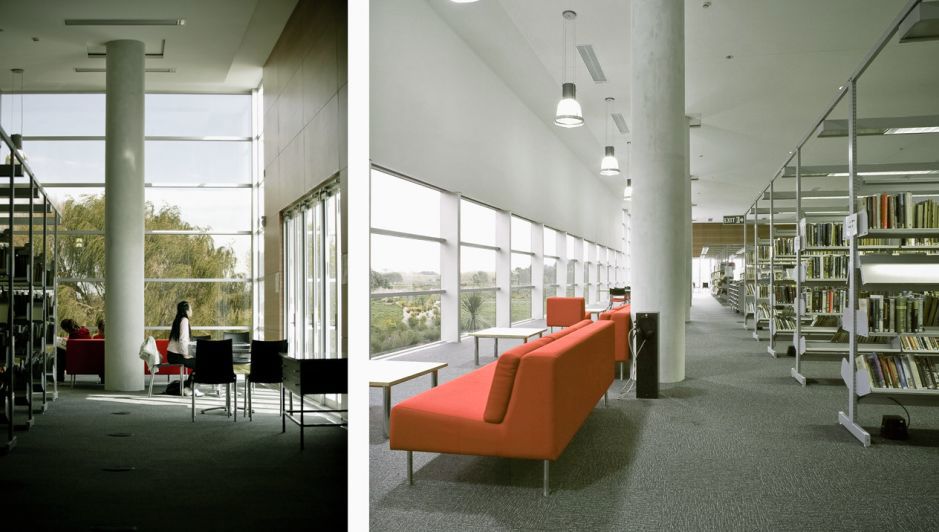 Image of interior of Paraparaumu Library 2002