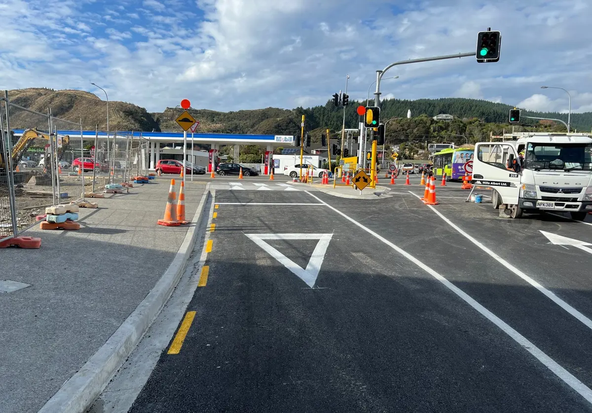 New slip lane from Kāpiti Road to Amohia Street.