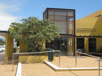 Ōtaki Library entrance from Main Street.