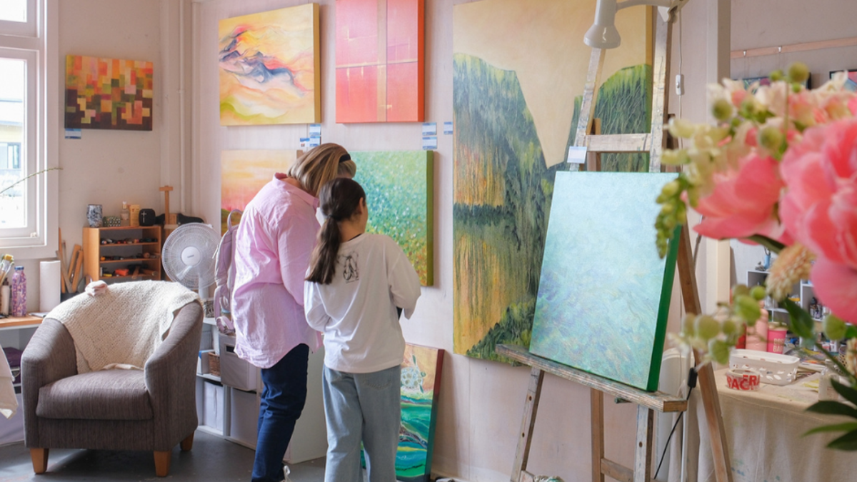 Dianna Fary Studio