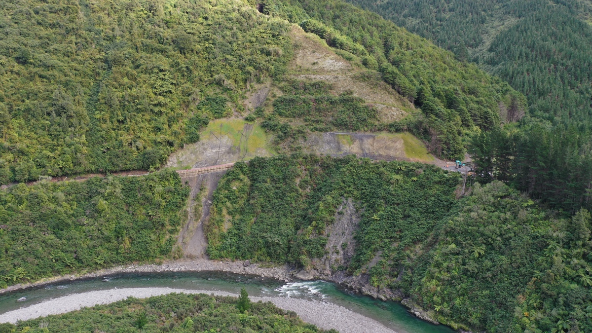 Ōtaki Gorge Road Reopens