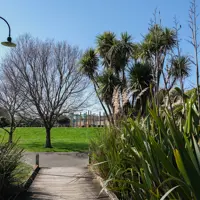 Simpson Crescent Reserve walkway thumbnail