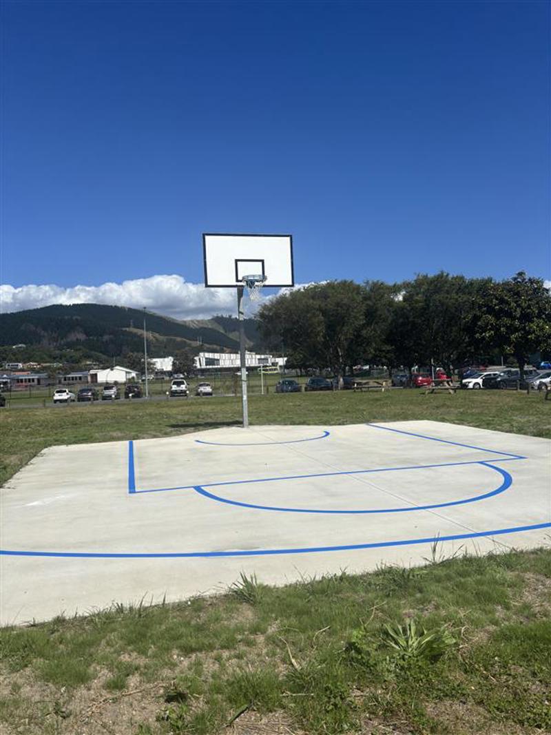 8x8 Basketball court