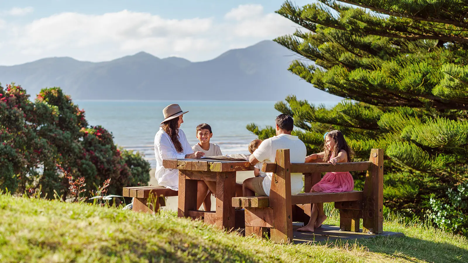 Raumati Beach Summer 2024 (16)